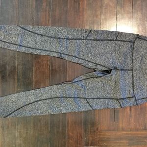 Grey leggings 90 degrees